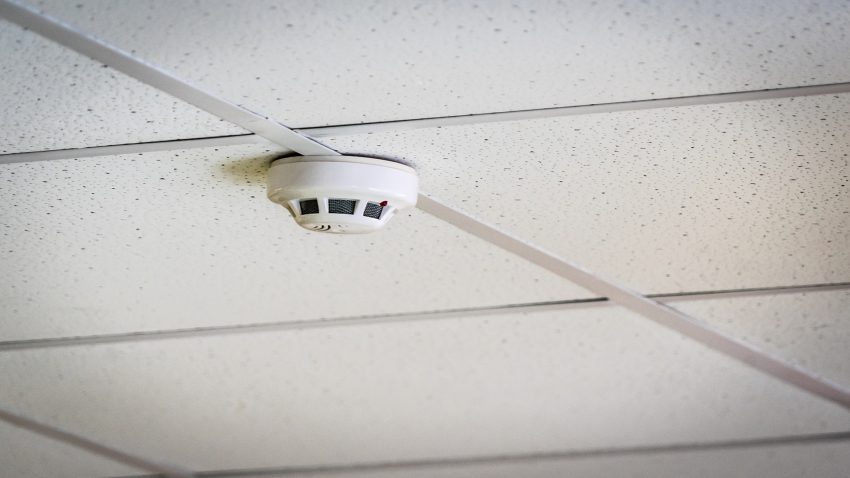 Пожарная сигнализация: надежная защита от огня для вашего дома и бизнеса